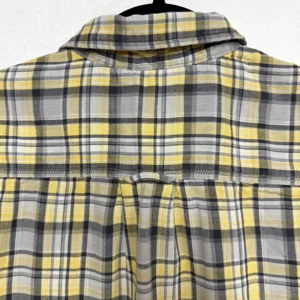 The North Face Men's Sz Medium, Short Sleeve Plaid Shirt Yellow Black Gray Blue